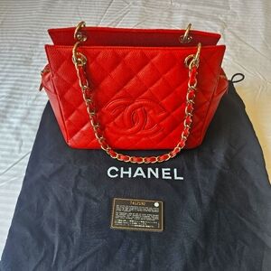 SOLD-----Chanel tote bag